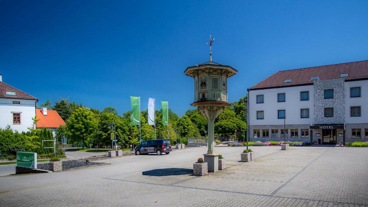 Hotel Parsberg Puchheim Eksteriør bilde